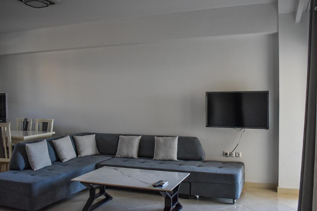 Paradise Apartment ซารานเดอ ภายนอก รูปภาพ