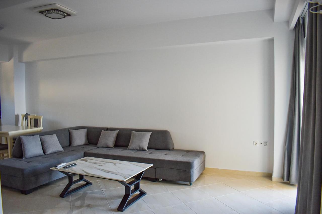 Paradise Apartment ซารานเดอ ภายนอก รูปภาพ