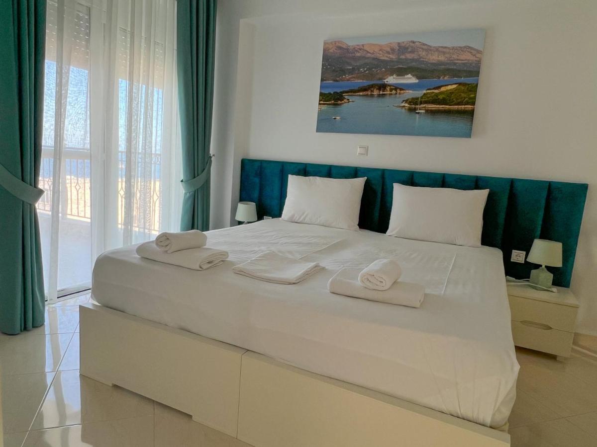 Paradise Apartment ซารานเดอ ภายนอก รูปภาพ
