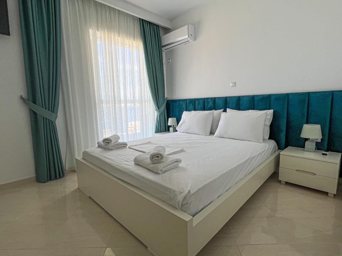 Paradise Apartment ซารานเดอ ภายนอก รูปภาพ