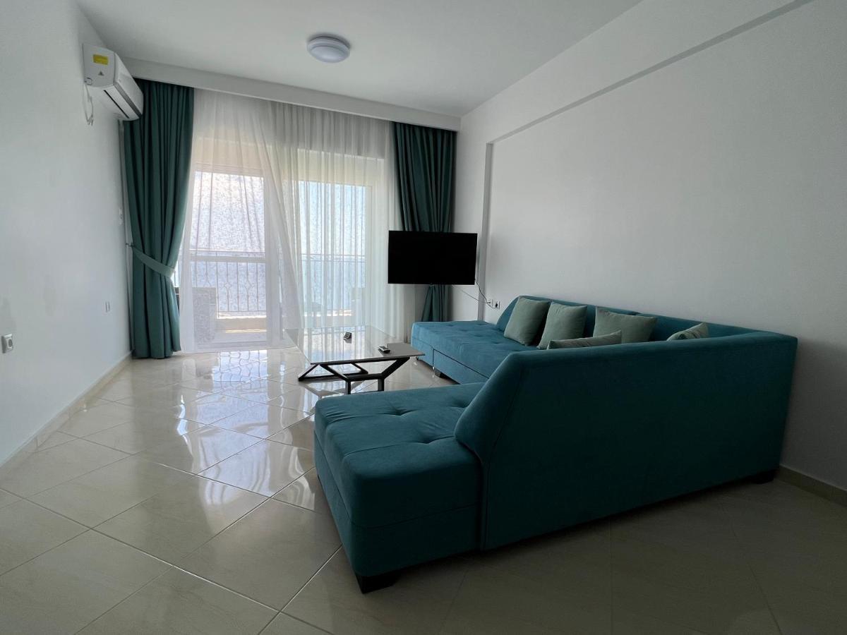 Paradise Apartment ซารานเดอ ภายนอก รูปภาพ